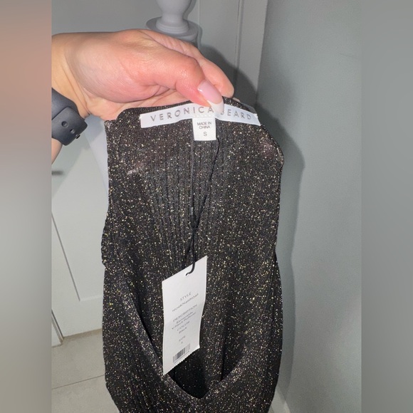 Veronica Beard Esmeralda Metallic V-Neck Top/ SMALL - Picture 6 of 9